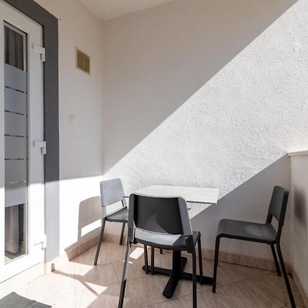 Apartments With A Parking Space Rabac, Labin - 6464 エクステリア 写真