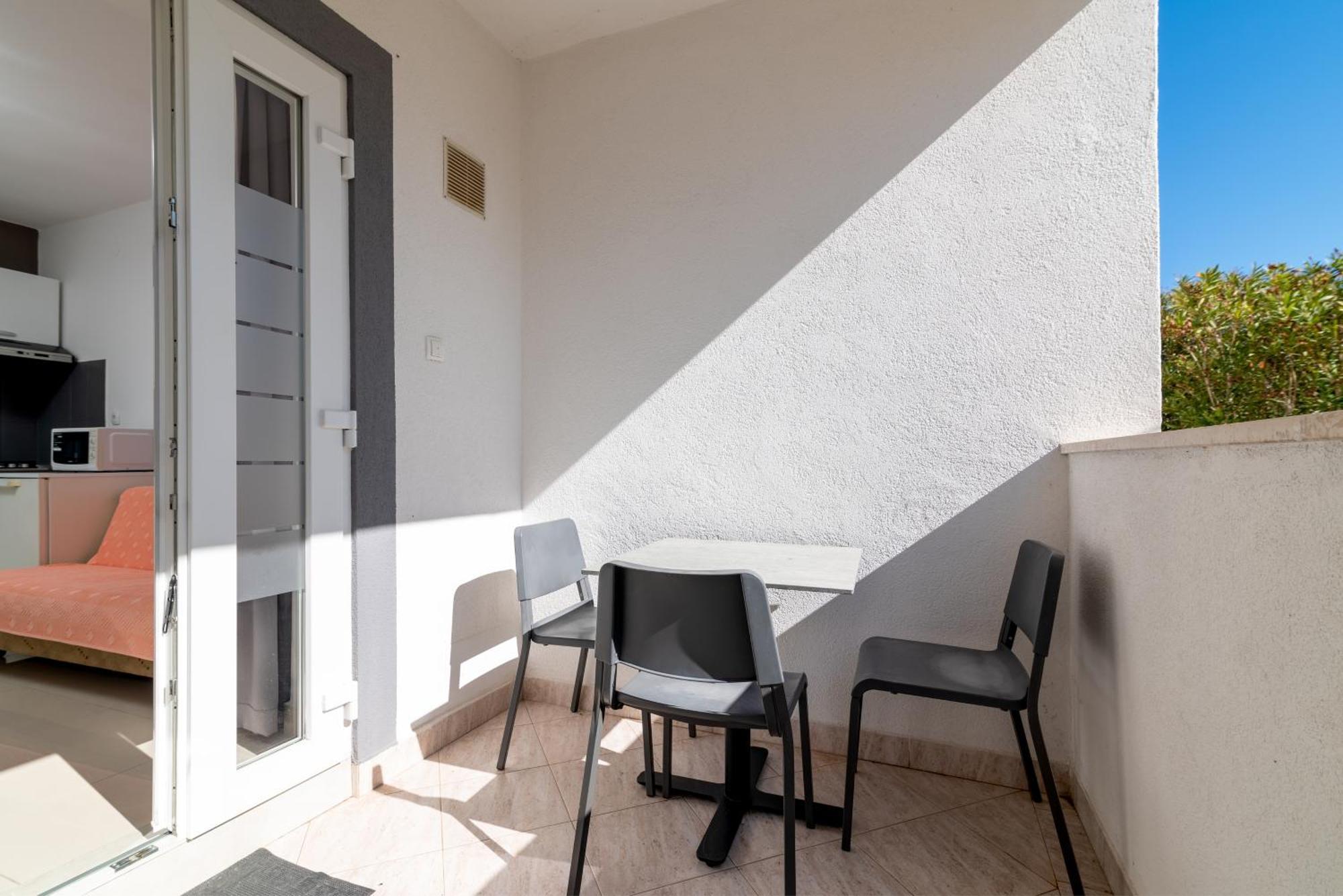 Apartments With A Parking Space Rabac, Labin - 6464 エクステリア 写真